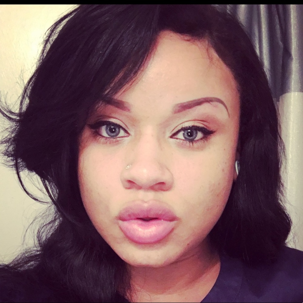 Meet your Posher, Precious